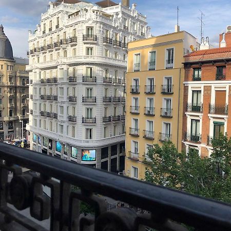 Charming Elegant Gran Via Apartment Madrid Exterior photo