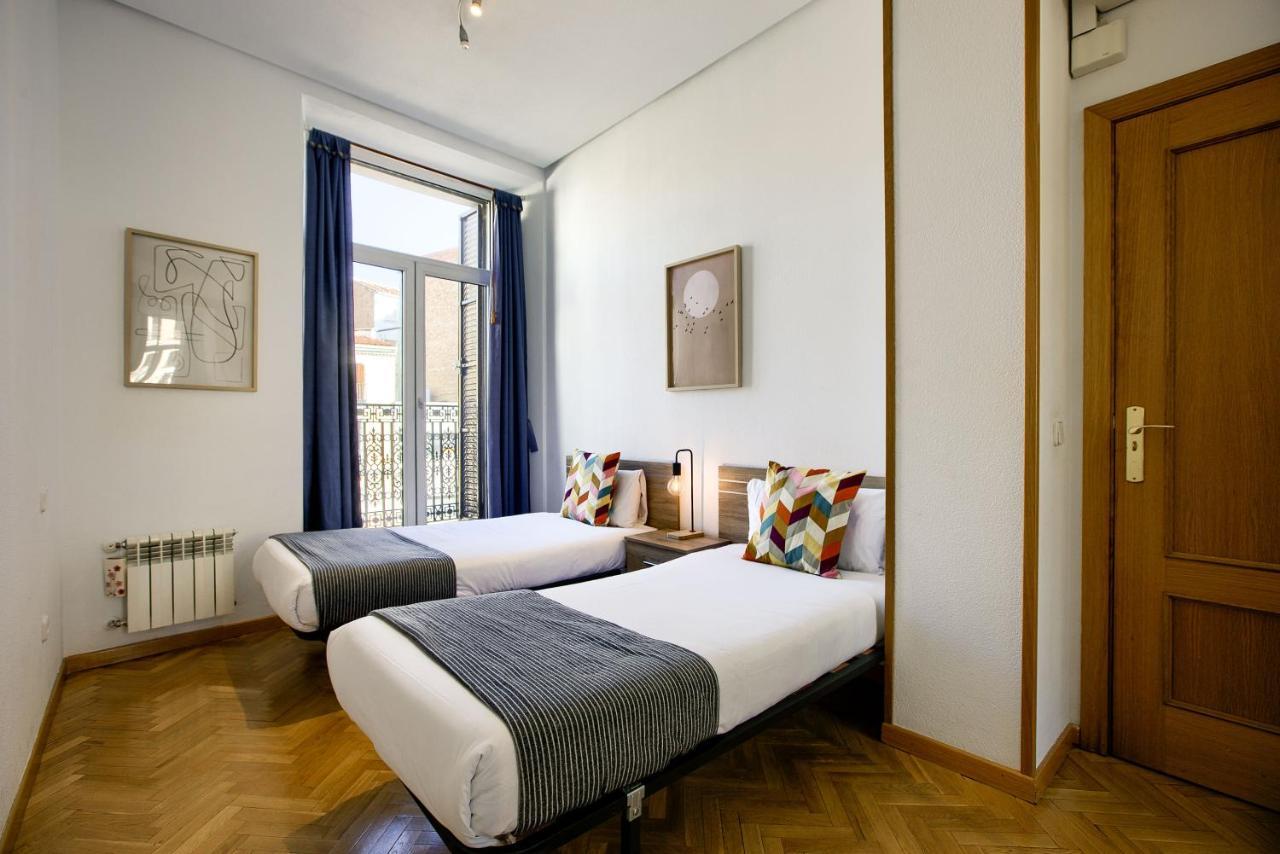 Charming Elegant Gran Via Apartment Madrid Exterior photo